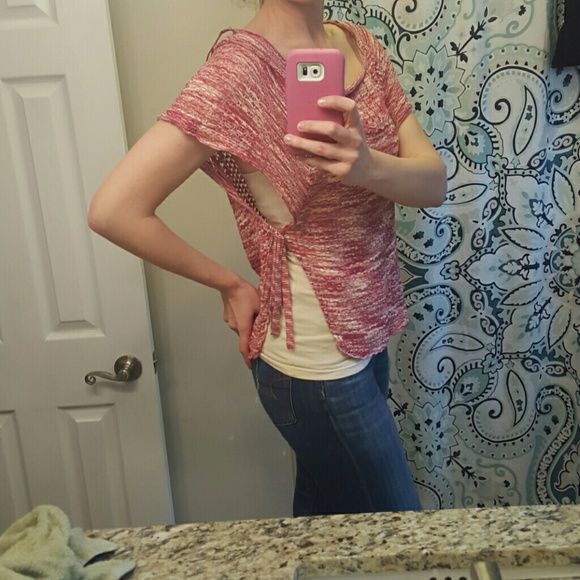 Top - Picture 2 of 3